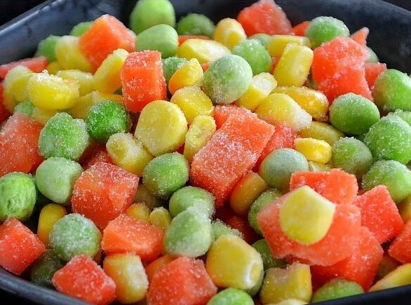 iqf frozen carrots  corn peas blend