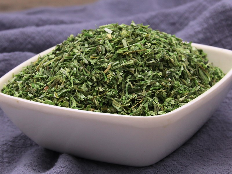 dried celery flakes