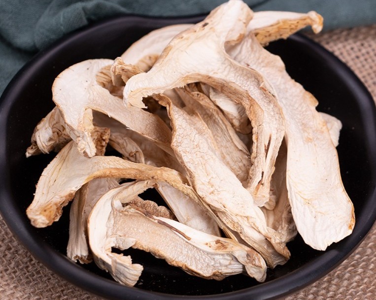 dried matsutake slice