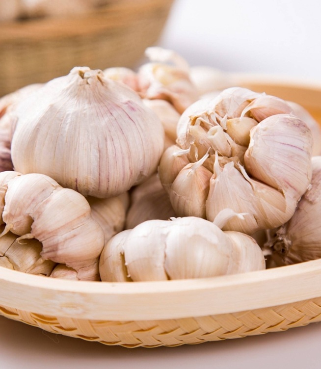 Adakah Bawang Putih Sayur? Meneroka Identiti dan Kegunaannya