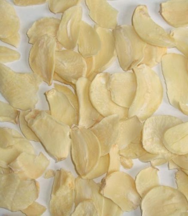 Apakah Kepingan Bawang Putih Dan Bagaimana Ia Dihasilkan