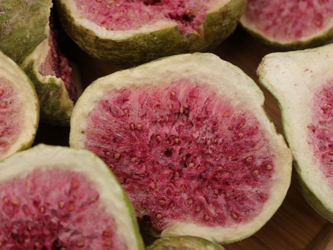 freeze dried figs in bulk