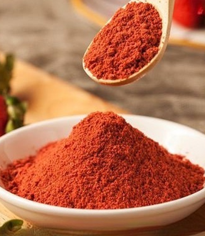 Freeze Dried Strawberry Powder vs. Regular Strawberry Powder: A Detailed Comparison