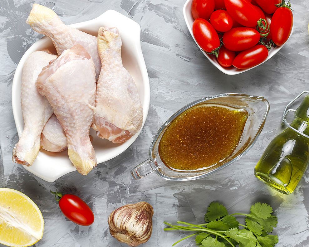 chicken-legs-with-spices-salt-ready-cooking