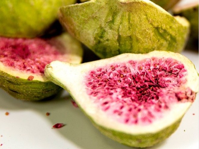 freeze dried figs.jpg