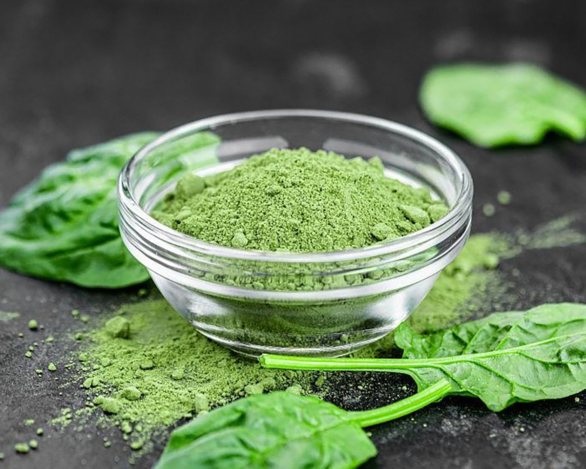 dried spinach powder