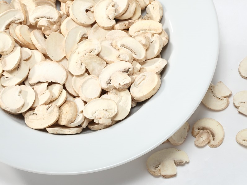 white mushroom.png